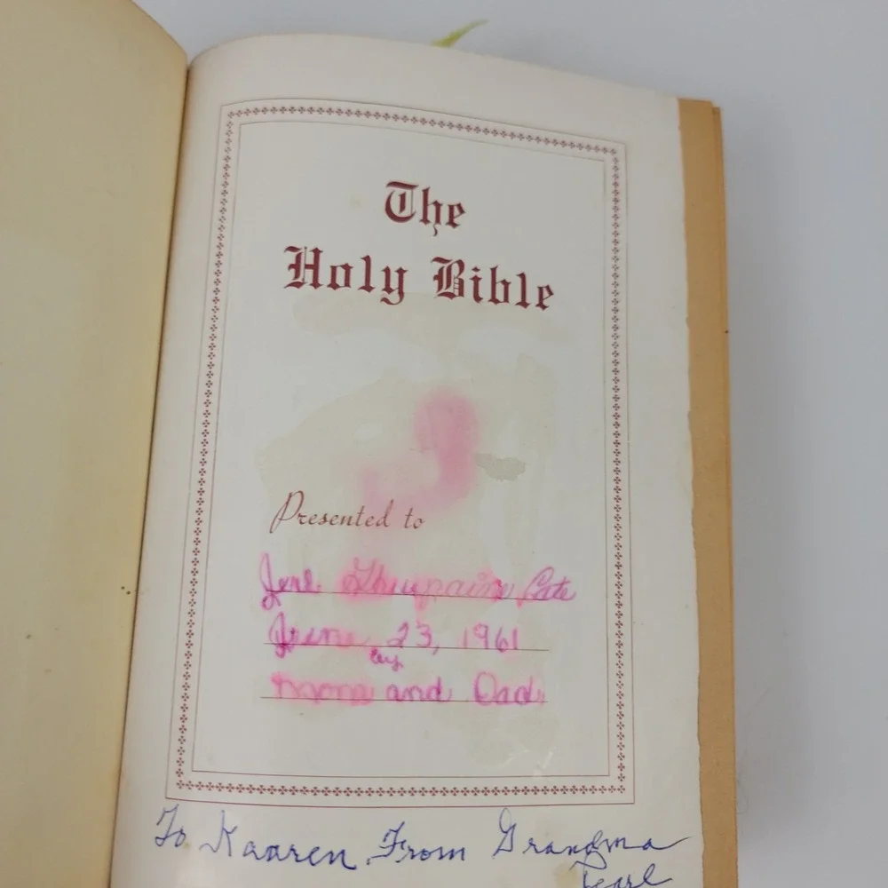 Vintage King James Version Holy Bible Books Inc White Hardcover 1961 KJV